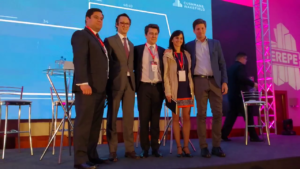 Panelistas y Moderados del panel Inversiones cross-border